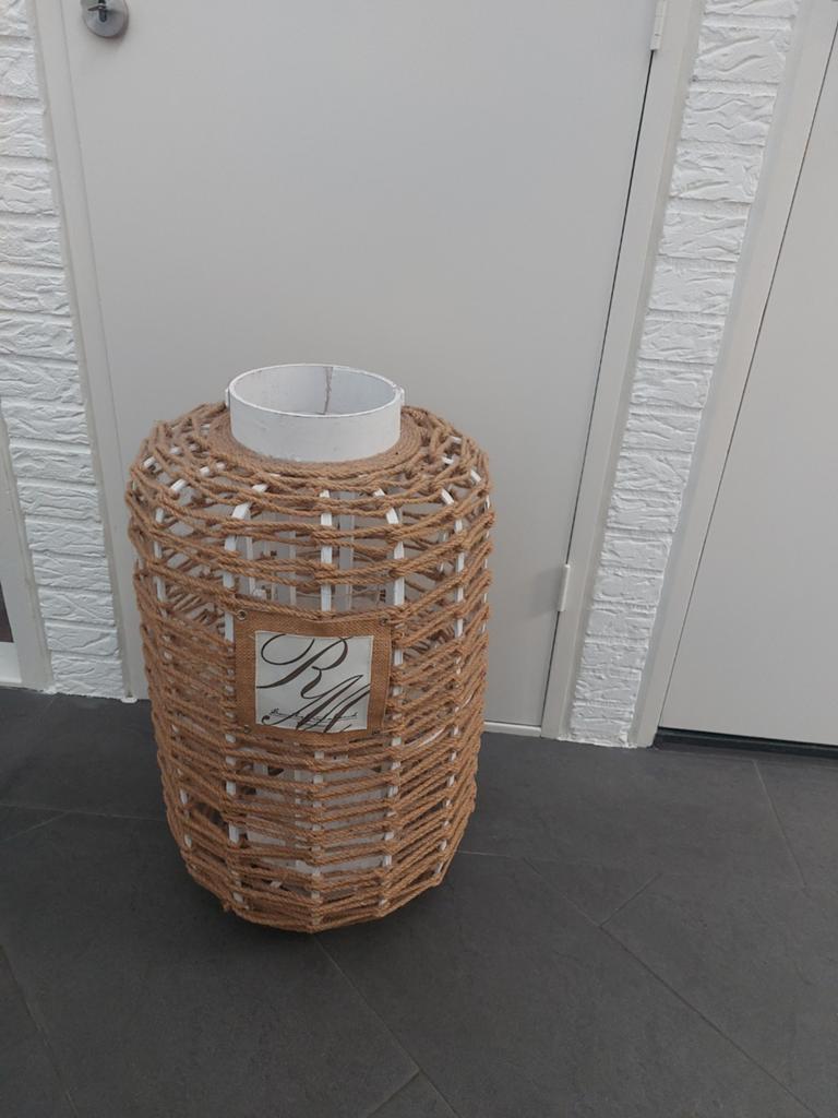 Riviera maison windlicht, Huis en Inrichting, Woonaccessoires | Kandelaars en Kaarsen, Ophalen, Zo goed als nieuw, Overige materialen