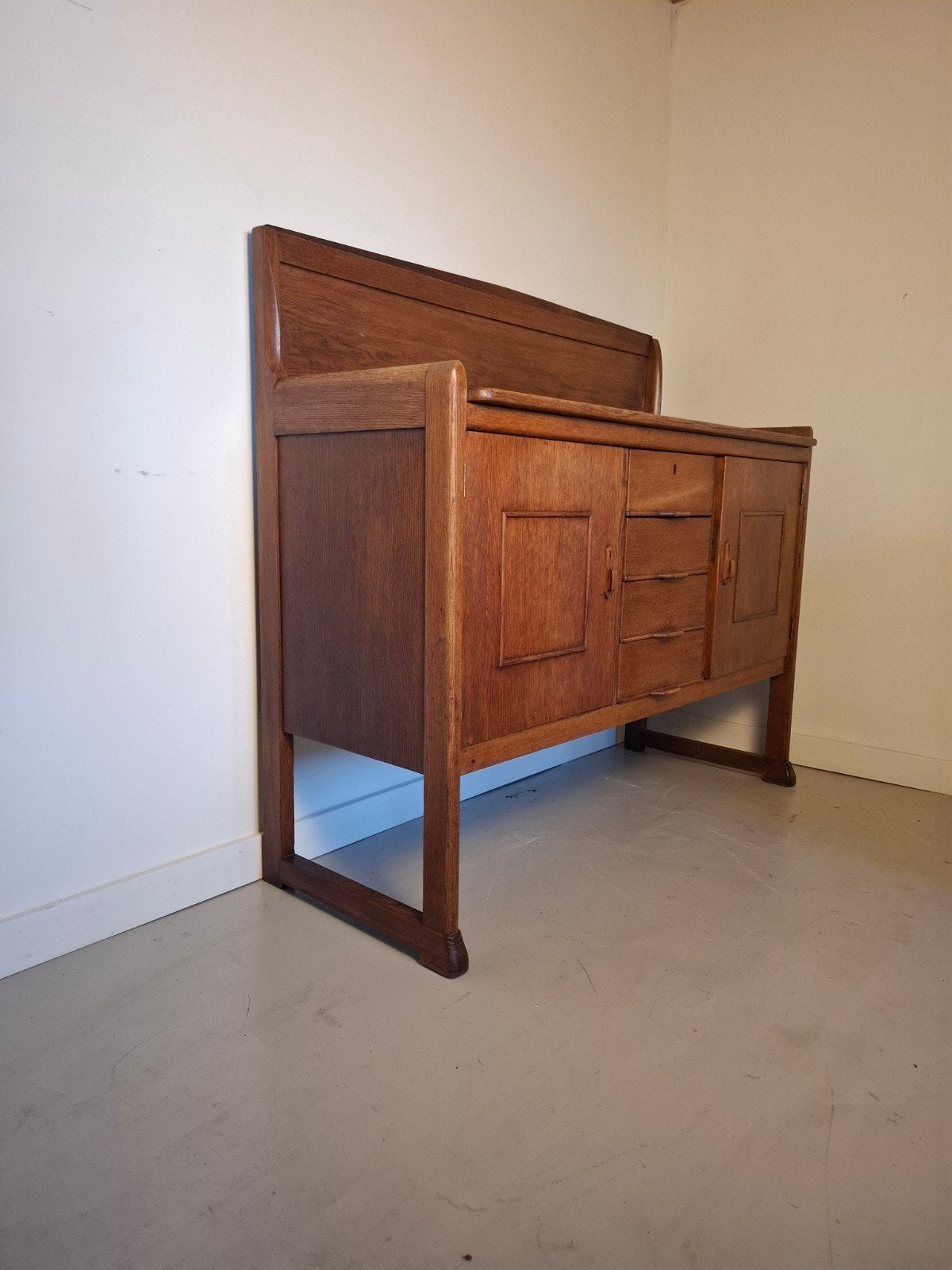 Art deco dressoir haagse school kast Amsterdamse school, Huis en Inrichting, Kasten | Dressoirs, Ophalen of Verzenden, Gebruikt