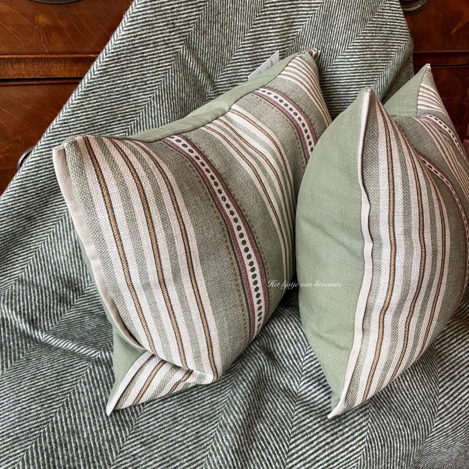 Handgemaakte kussen set Linnen Stripe Green, Westdijk 41 3241 GT Middelharnis, Info@lijstjevanbrocante.nl, Ophalen of Verzenden