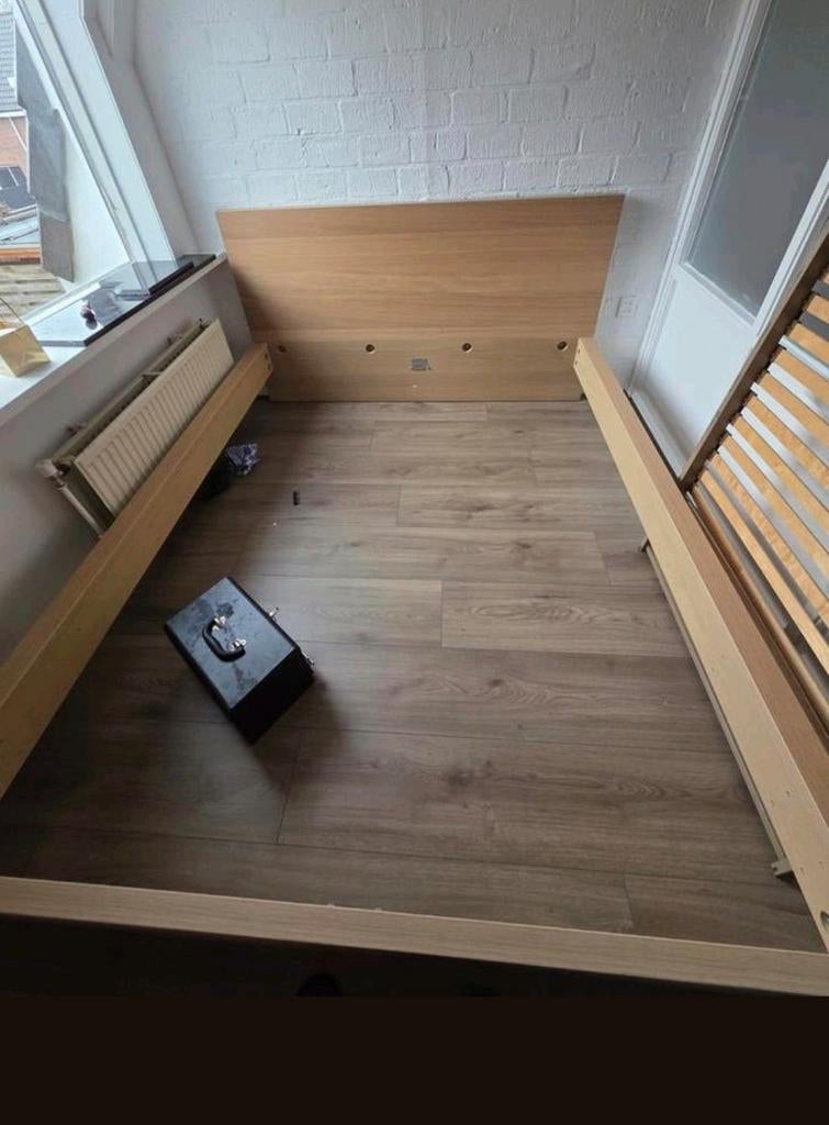 IKEA Malm bed 160x200 - Eikenfineer, Bruin, Tweepersoons, Ophalen of Verzenden, Zo goed als nieuw