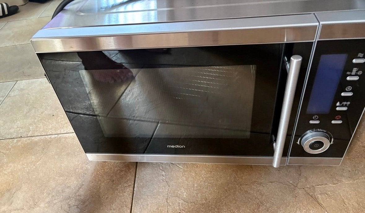 Medion Combimagnetron - Ideaal voor camping, zo goed als nie, Ophalen, Combimagnetron, Grill, Zo goed als nieuw