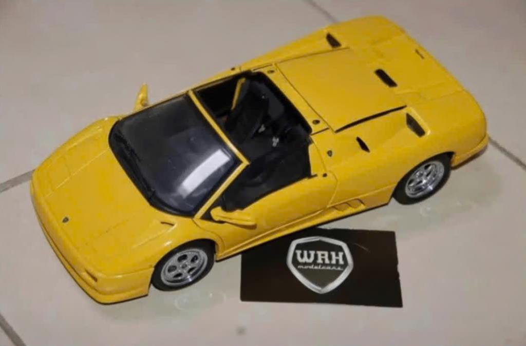 LAMBORGHINI DIABLO ROADSTER yellow Autoart no box 1:18 WRH, Hobby en Vrije tijd, Modelauto's | 1:18, Zo goed als nieuw, Auto, Autoart