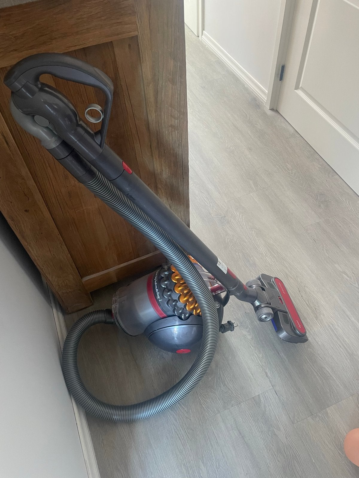 Dyson Sledestofzuiger Bigball Multifloor 2 - Krachtig, Witgoed en Apparatuur, Stofzuigers, Gebruikt, Ophalen of Verzenden, Dyson
