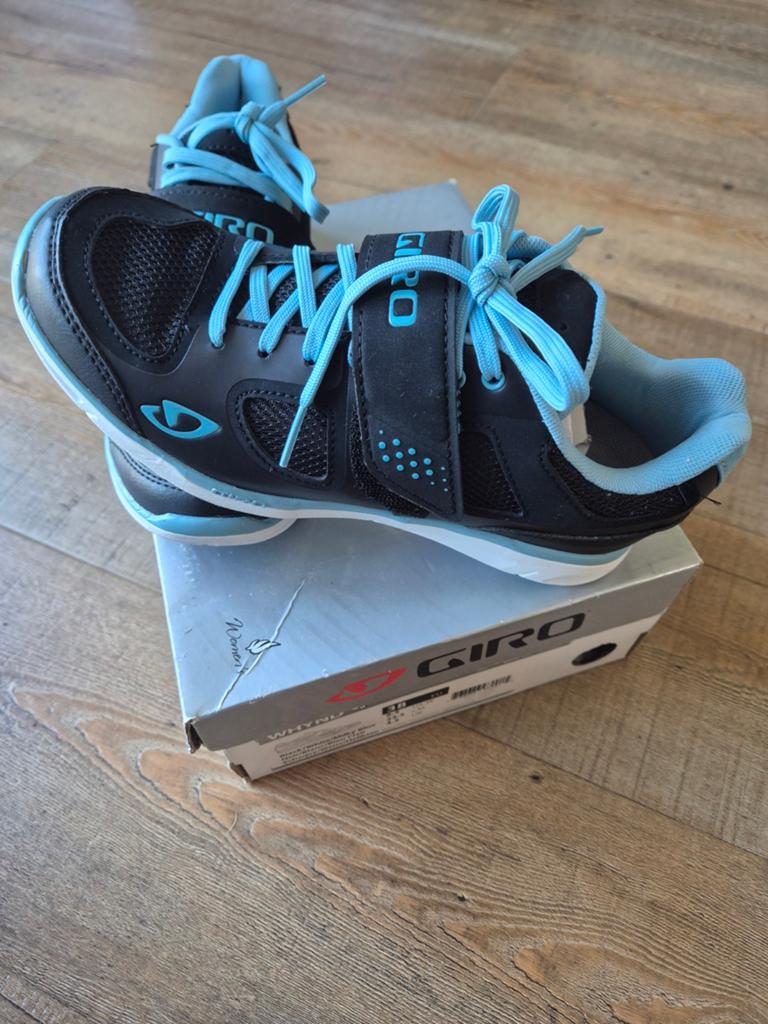 Nieuwe Giro fietsschoenen dames - Maat 38 EU, Giro, Schoenen, Nieuw, Overige maten