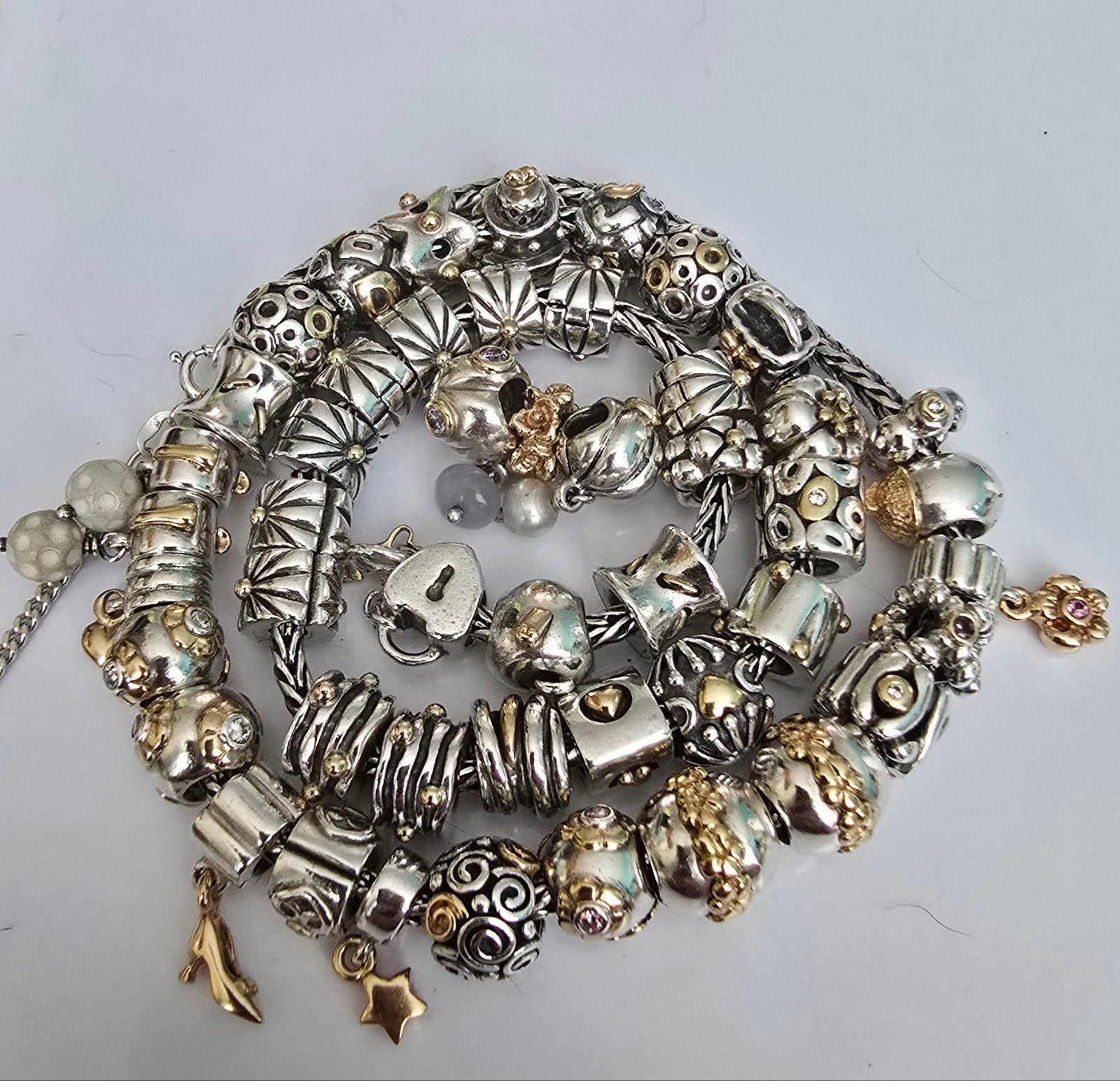 Luxe, zeldzame zilveren Pandora bedels met goud/diamanten, Sieraden, Tassen en Uiterlijk, Bedels, Ophalen of Verzenden, Zo goed als nieuw