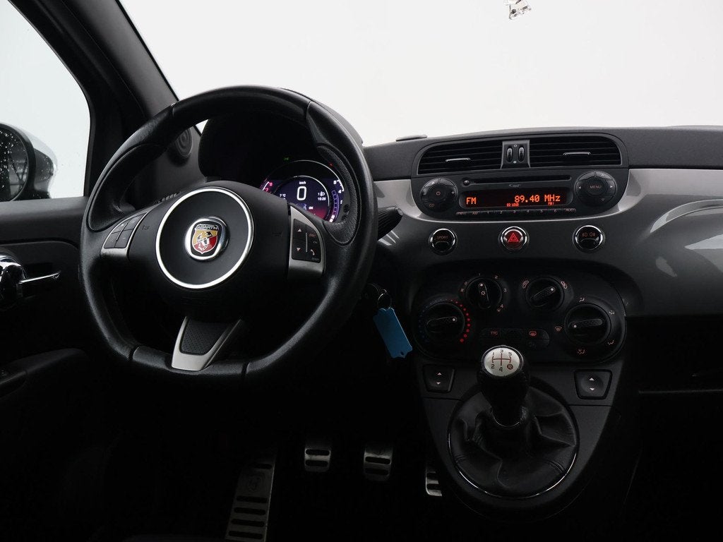 Fiat 500 C ABARTH 1.4 T-JET 135 PK TWO-TONE + ZWART LEDER |, Auto's, Fiat, Voorwielaandrijving, Euro 6, 4 cilinders, Cabriolet