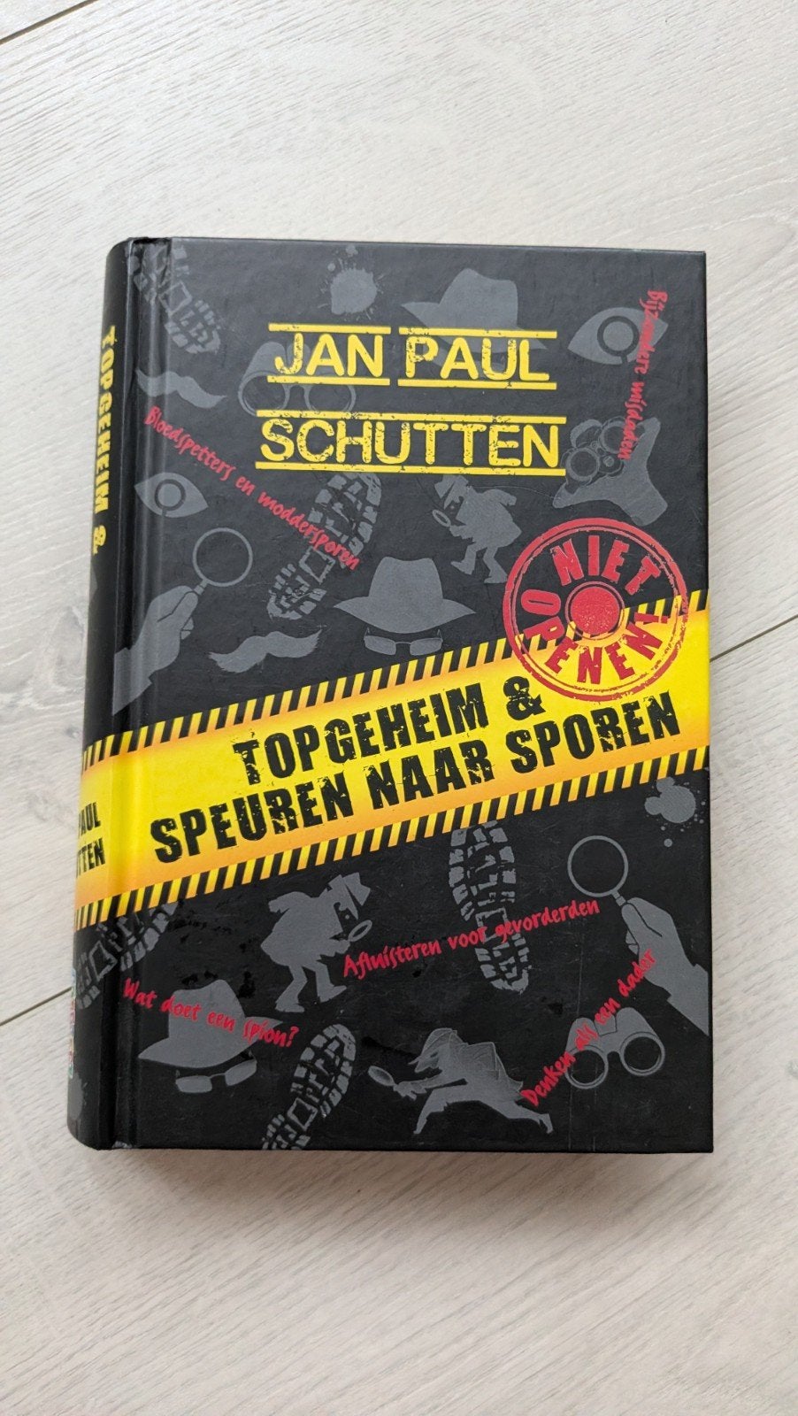Jan Paul Schutten - Topgeheim & speuren naar sporen, Boeken, Jan Paul Schutten, Non-fictie, Ophalen of Verzenden, Zo goed als nieuw
