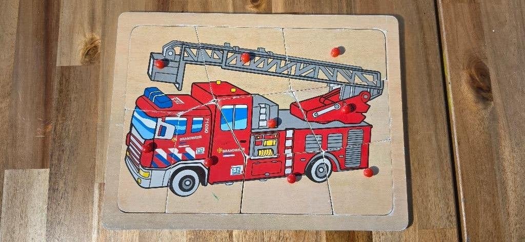 brandweer puzzel, Ophalen, 2 tot 4 jaar, Gebruikt, Van hout