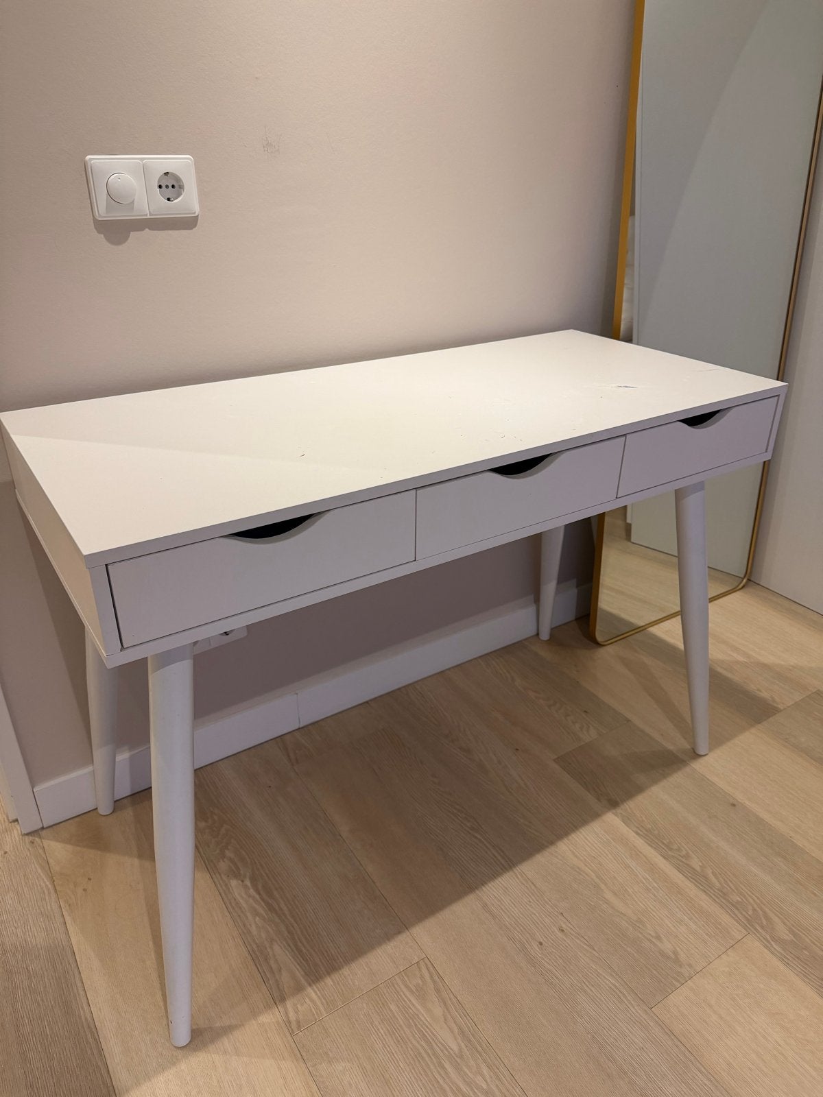 Bureau Leenbakker 110x50x77 cm - GRATIS OPHALEN, Huis en Inrichting, Overige typen, Gebruikt, Spaanplaat of MDF, Ophalen of Verzenden
