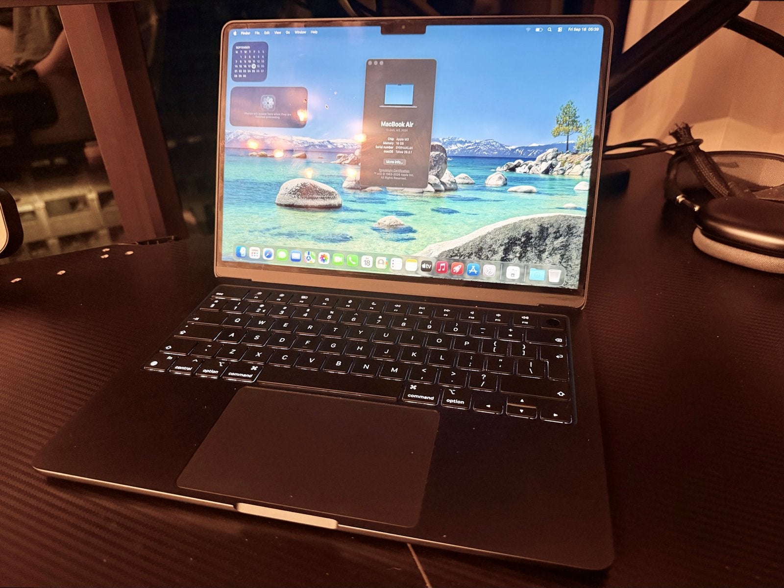 MacBook Air 13-inch M3 (2024) - 16GB RAM, 512GB SSD