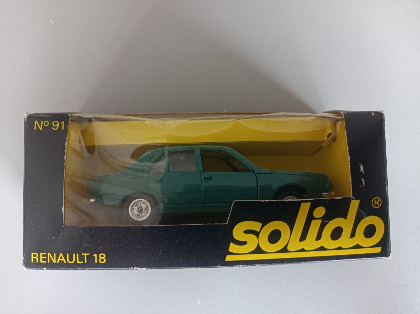 Renault 18 van Solido in origineel doosje!, Ophalen of Verzenden, Auto, Overige merken