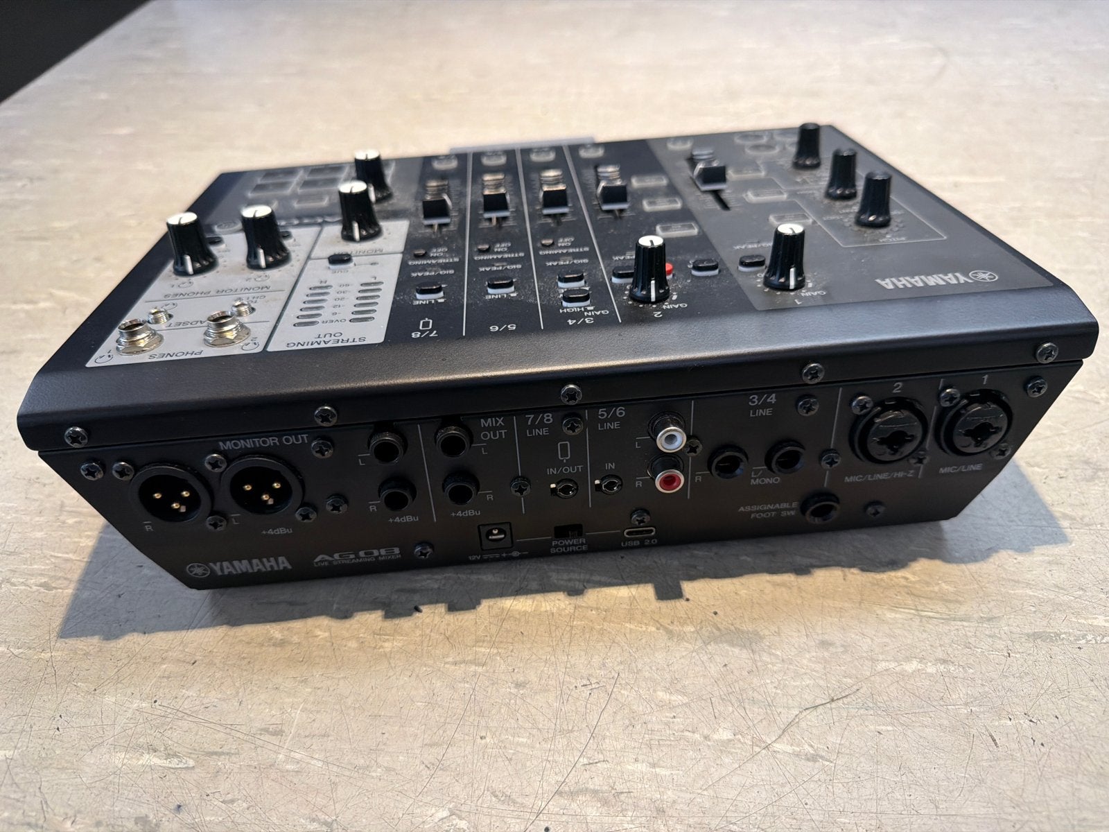 Yamaha AG08 Mengpaneel - Zo goed als nieuw, Muziek en Instrumenten, Mengpanelen, Microfooningang, Zo goed als nieuw, 5 tot 10 kanalen