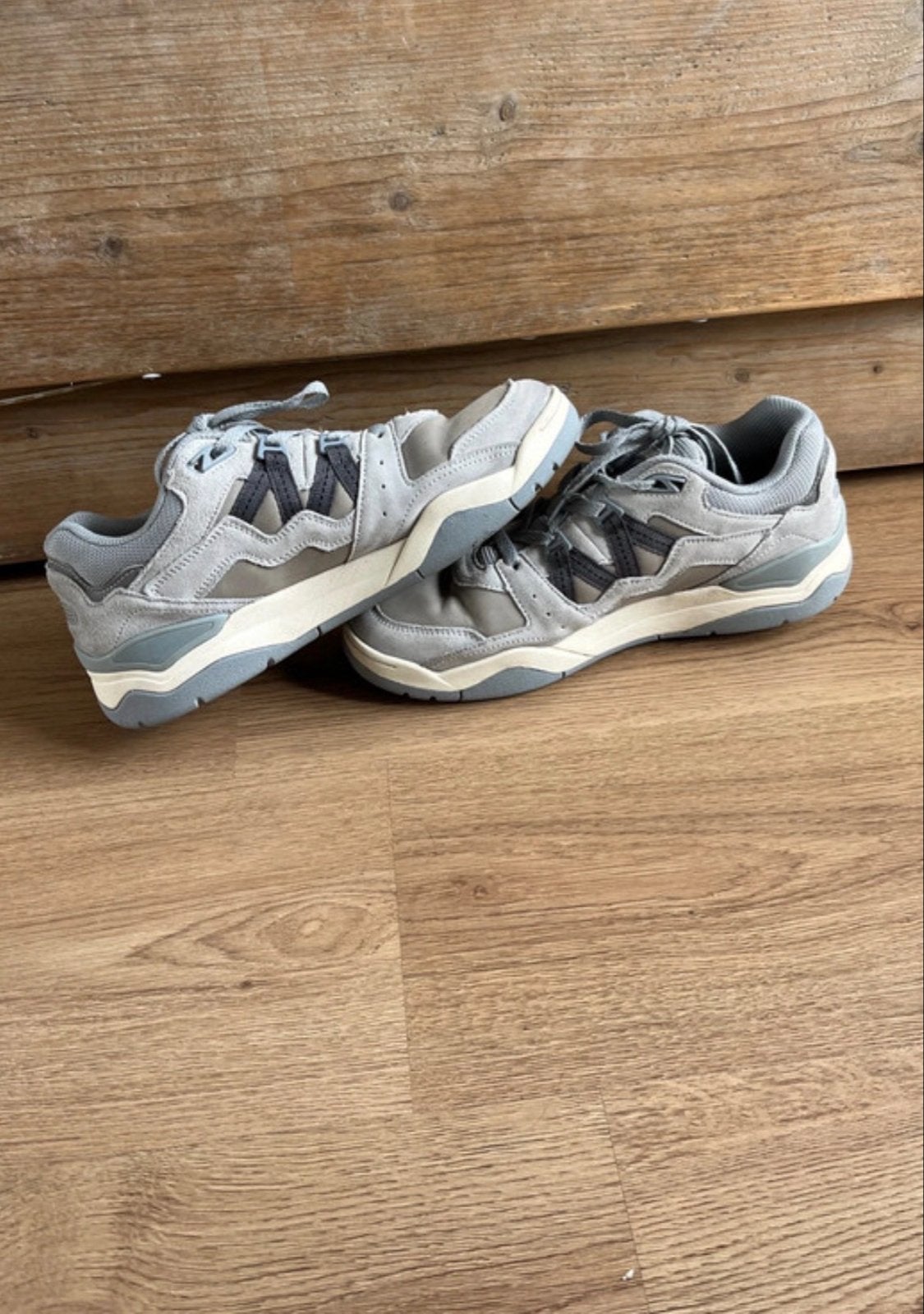 Karhu Fusion XT Sneakers - Zo goed als nieuw, Ophalen of Verzenden, Zo goed als nieuw, Grijs, Sneakers of Gympen