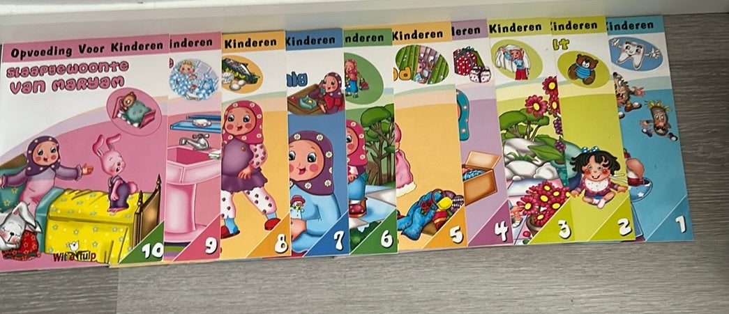 serie "Opvoeding Voor Kinderen - Maryam » 10 boeken intotaal, Ophalen of Verzenden, Zo goed als nieuw, Non-fictie