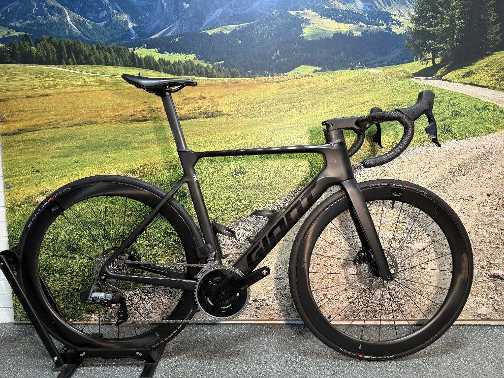 Gebruikte Giant Propel Advanced Pro 1 M Rival AXS+PM €2499,-, Ophalen, 28 inch, Gebruikt, Carbon