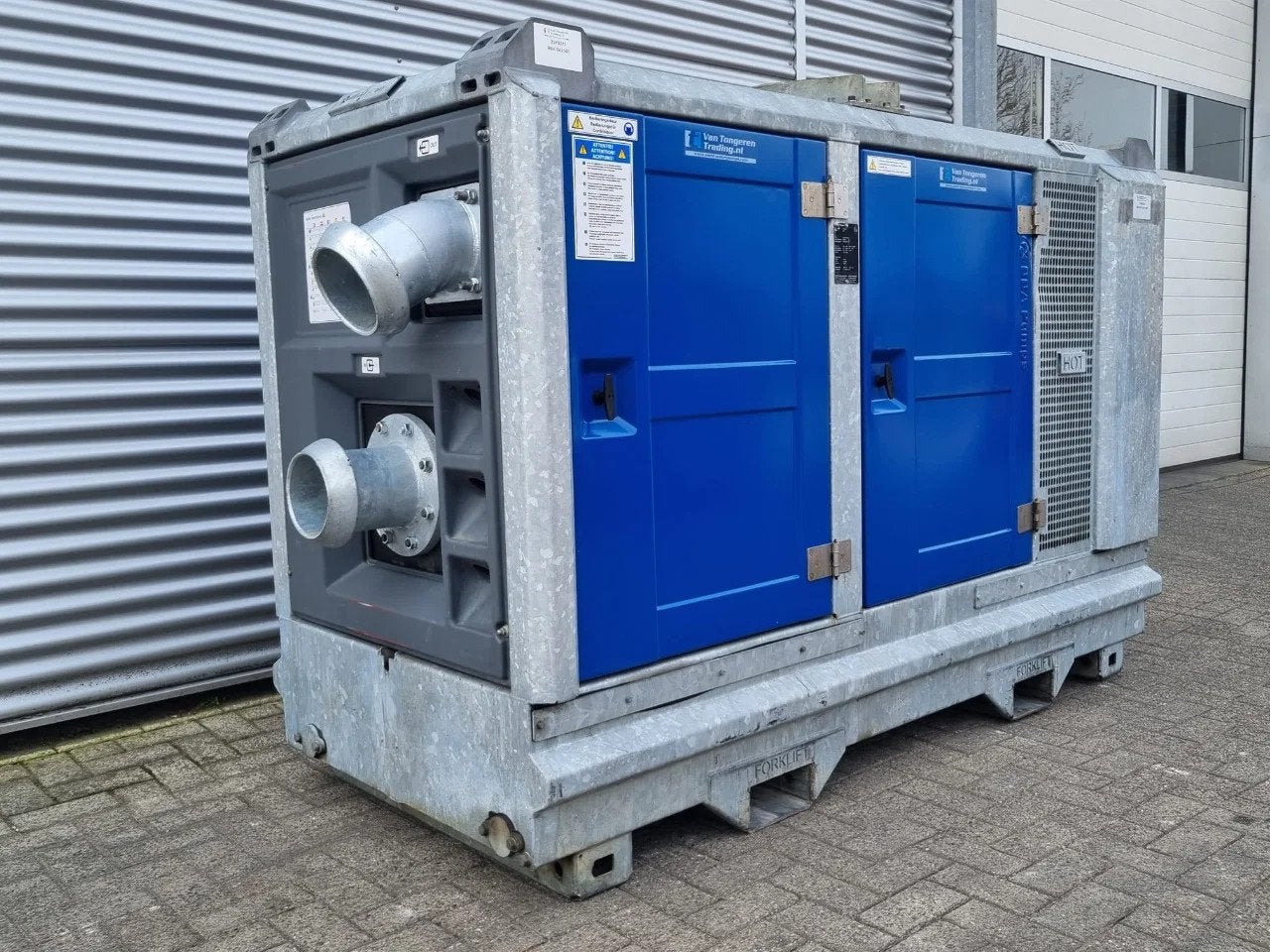 BBA BA150E D285 with Perkins 404-22T (bj 2017), Zakelijke goederen, Machines en Bouw | Pompen en Compressoren