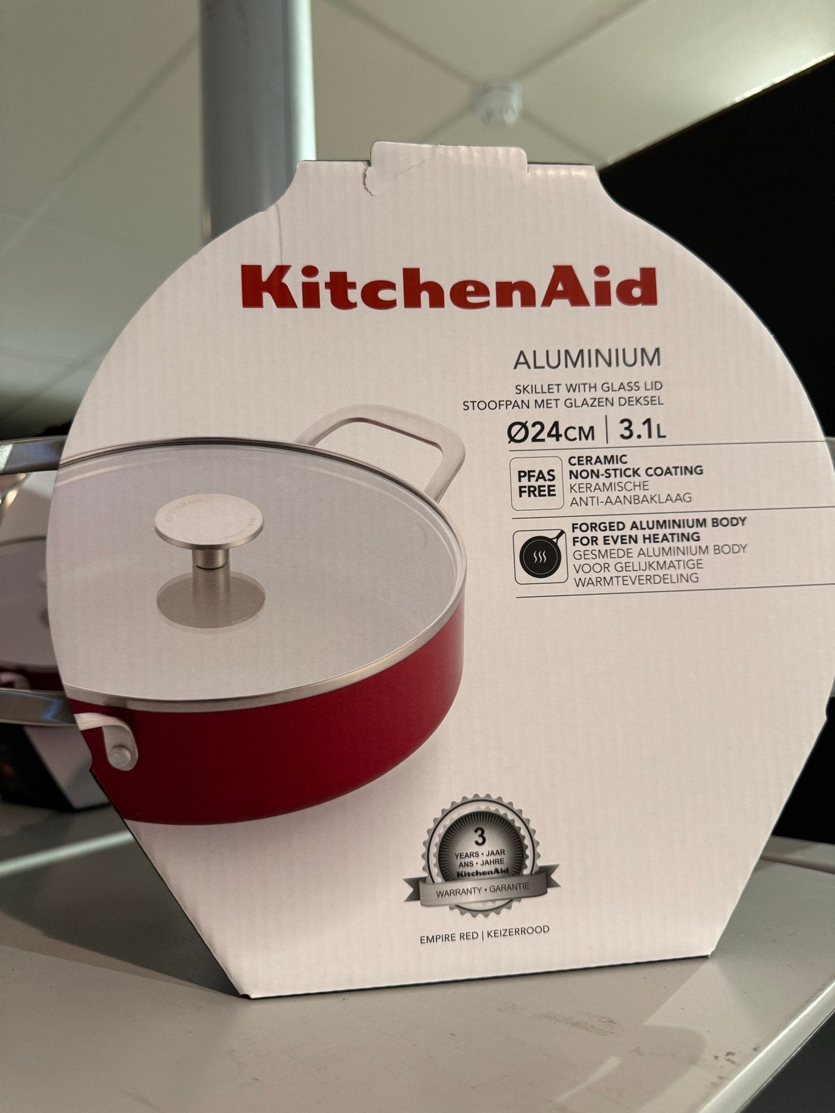KitchenAid Stoofpan Ø24cm 3.1L - Empire Red, Huis en Inrichting, Keuken | Potten en Pannen, Inductieplaat, Ophalen of Verzenden