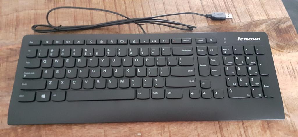 4x Lenovo Slim New F5 USB Toetsenbord - Nieuw in doos, Computers en Software, Toetsenborden, Nieuw, Ophalen of Verzenden, Qwerty