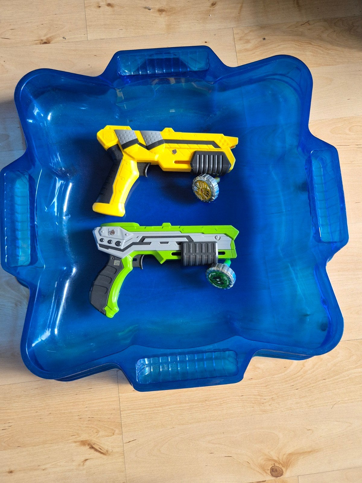 Spinner MAD Deluxe Battle Set - 2 blasters, 2 spinners, Ophalen, Gebruikt, Jongen of Meisje