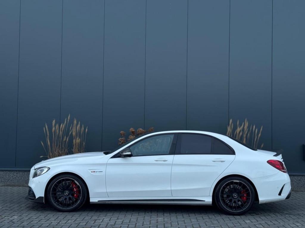 Mercedes-Benz C-klasse AMG 63 NAVI 360 CAMERA LEDER LED SPOR, Auto's, Mercedes-Benz, Automaat, Gebruikt, 8 cilinders, Automatische klimaatregeling
