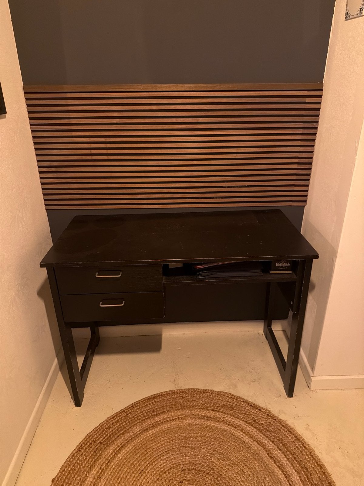 Zwart bureau - 110x50 cm met lades, Ophalen, Met lades, Gebruikt, Zwart