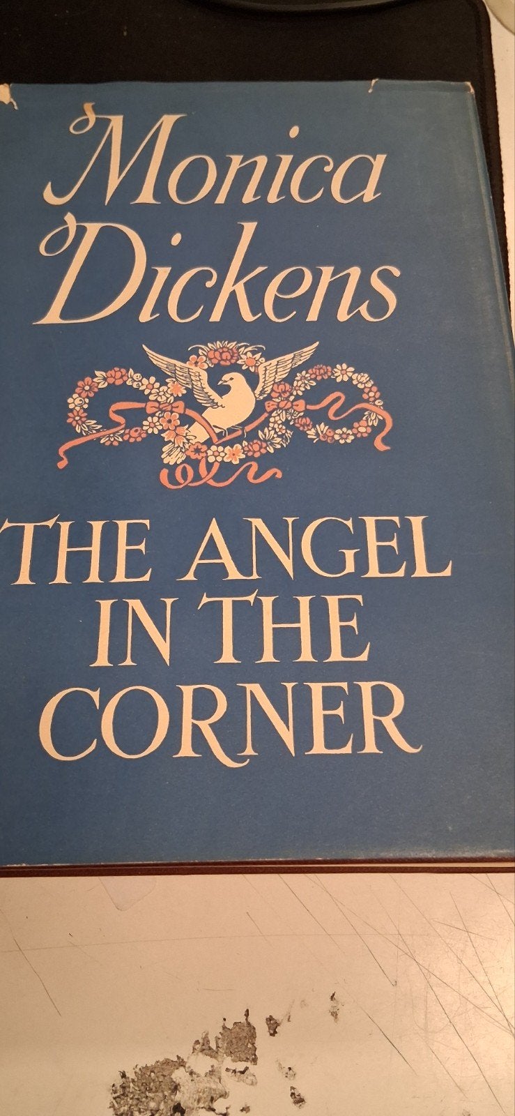Monica Dickens - The Angel in the Corner (Hardcover), Ophalen of Verzenden, Gelezen, Monica Dickens