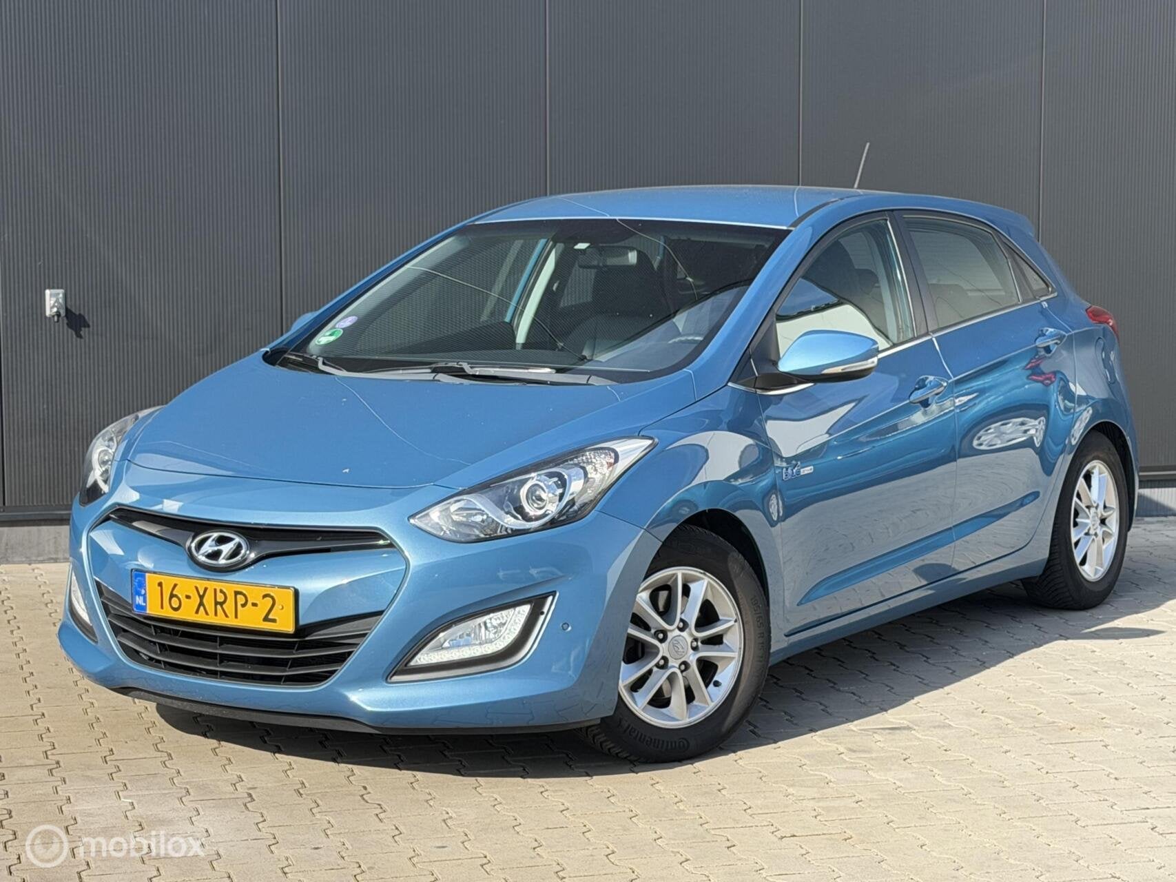 Hyundai i30 1.6 GDI Business Edition | CRUISE | CLIMA | TREK, Voorwielaandrijving, Euro 5, Gebruikt, 4 cilinders