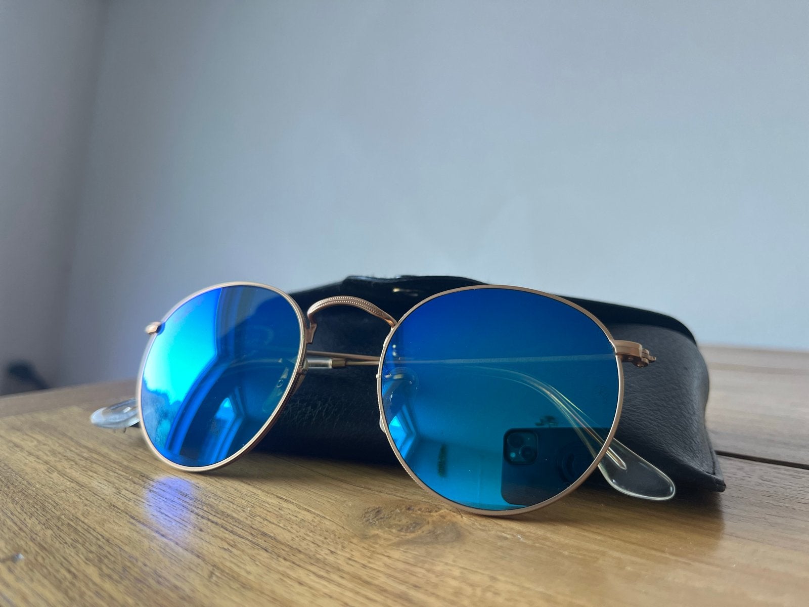 Ray-Ban Round Metal zonnebril met blauwe spiegelglazen, Gebruikt, Zonnebril, Blauw, Ophalen of Verzenden