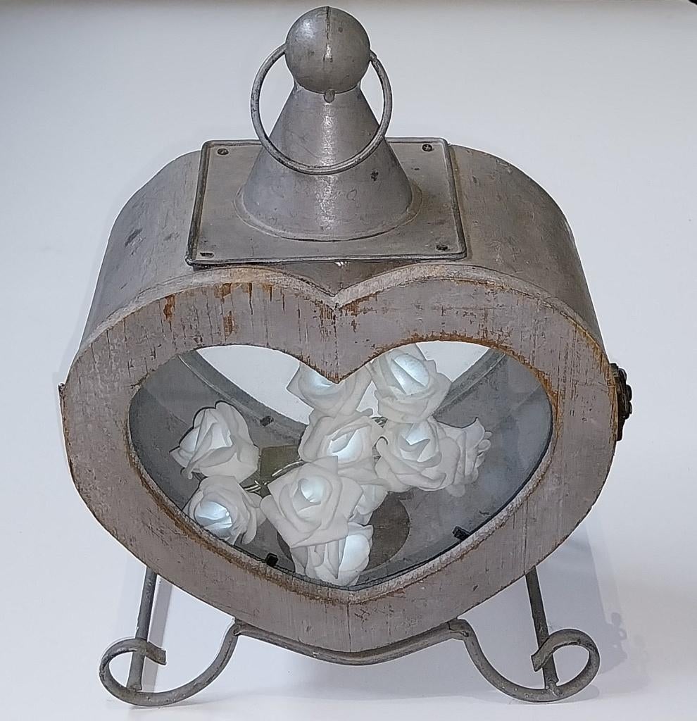 Brocante Windlicht / Lantaarn met hout hartvormig frame, Ophalen of Verzenden
