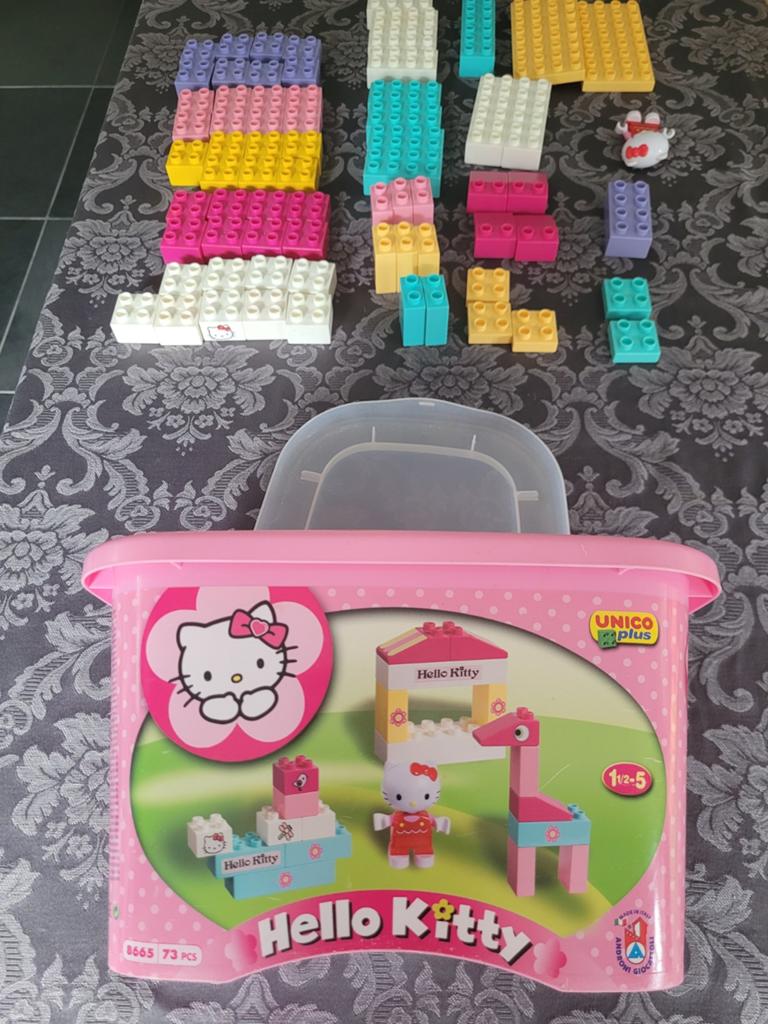 Hello Kitty bouwblokken set in orginele box- 73 stuks, Ophalen of Verzenden, Gebruikt, Overige merken