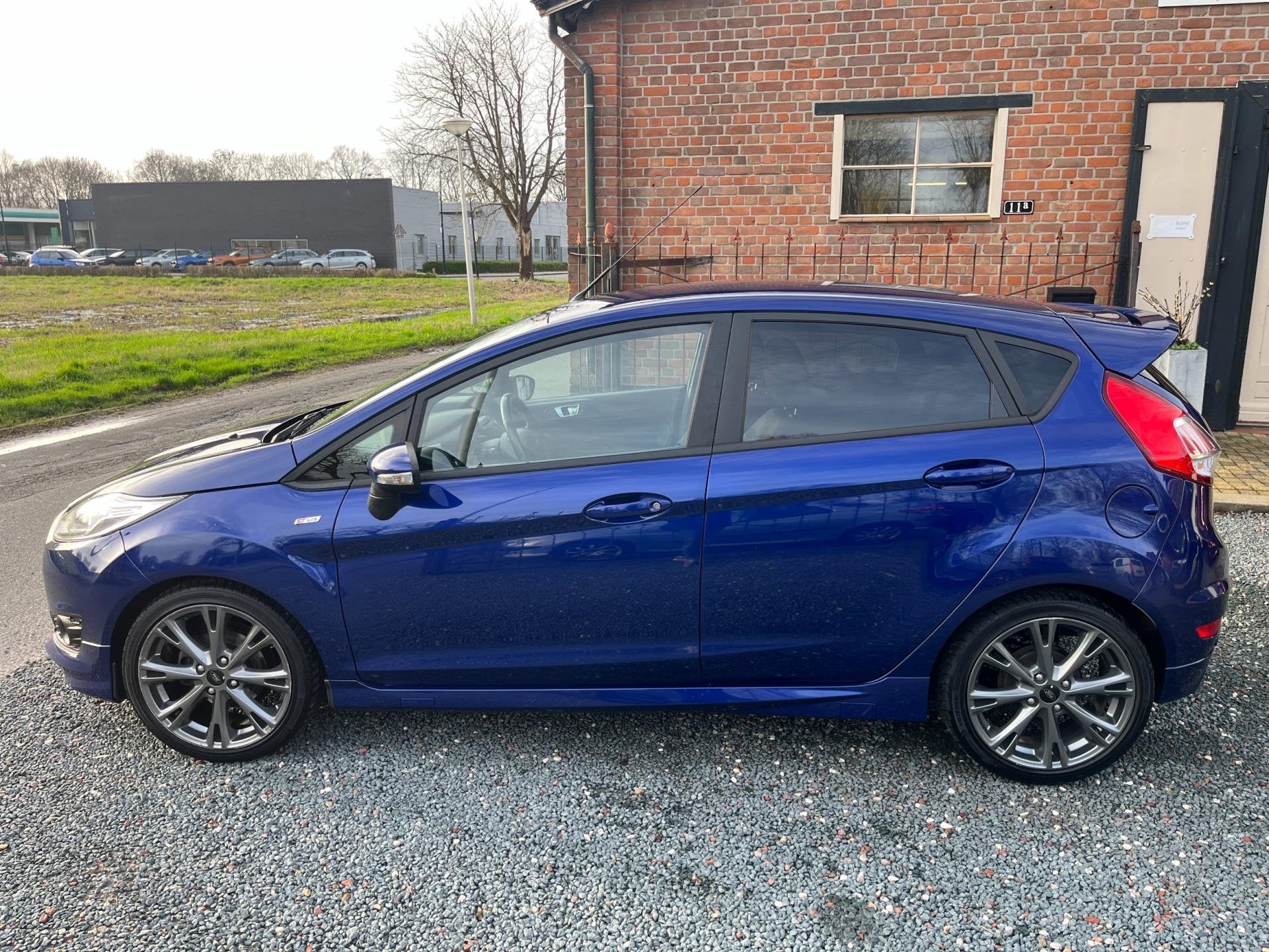 Ford Fiesta 1.0 EcoBoost ST Line ( Climate controle + Camera, Voorwielaandrijving, Blauw, 23 km/l, Origineel Nederlands