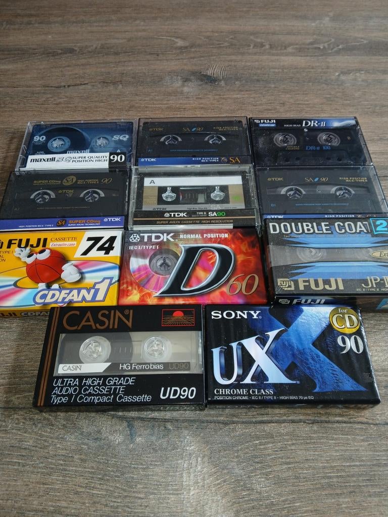 Diverse collectie  cassettebandjes (12 stuks), 2 t/m 25 bandjes, Overige genres, Ophalen of Verzenden, Nieuw in verpakking