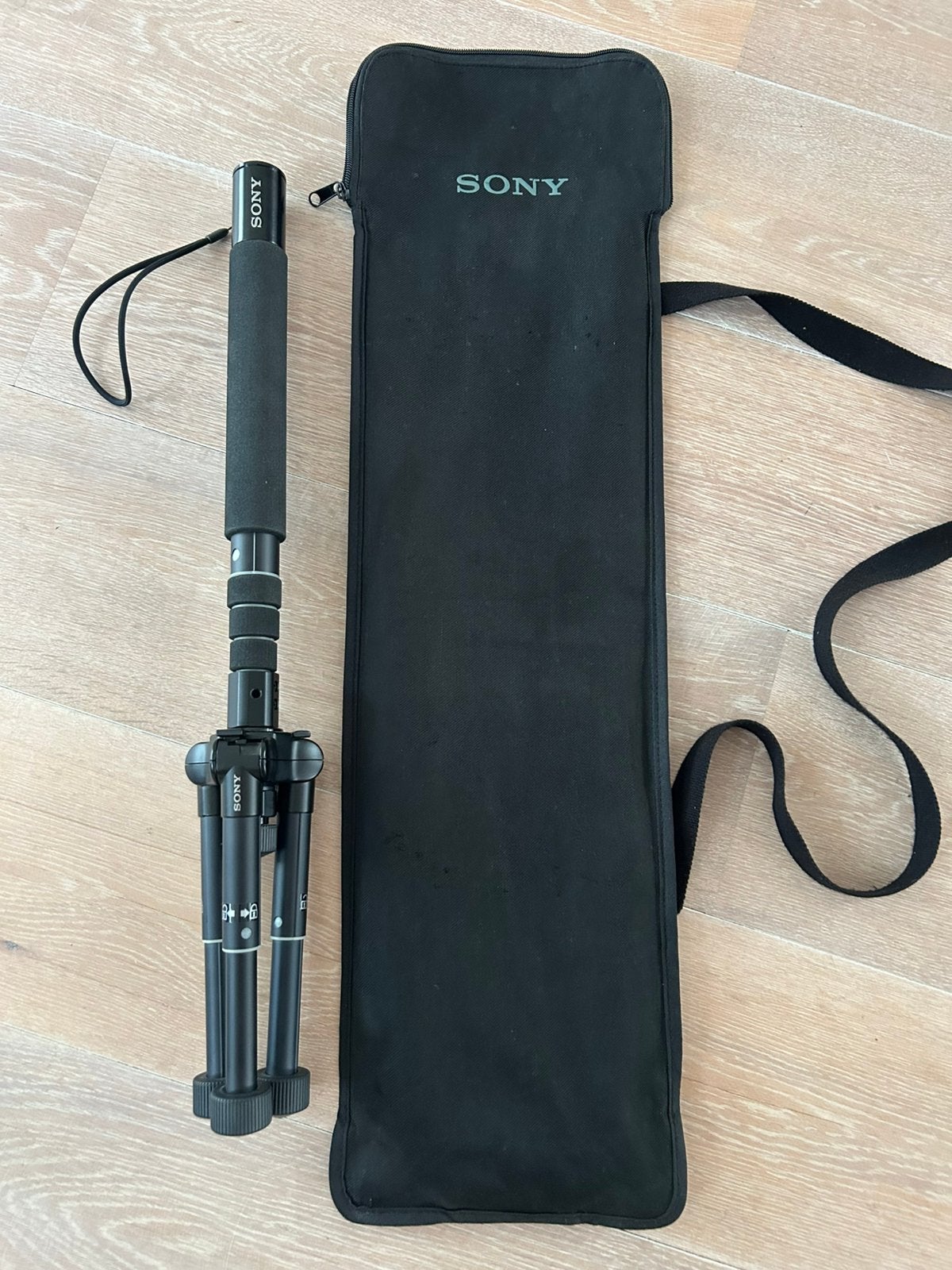 Originele Sony 1 (of 3) poot statief, monopod 135 cm, Audio, Tv en Foto, Ophalen of Verzenden, Zo goed als nieuw, 150 tot 175 cm