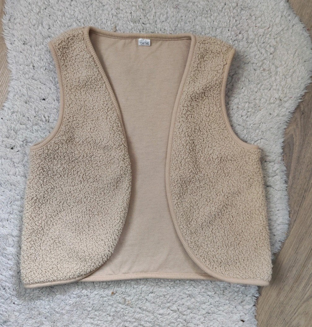 Mooi beige teddy giletje voor kinderen, Ophalen of Verzenden, Zo goed als nieuw, Onbekend, Meisje