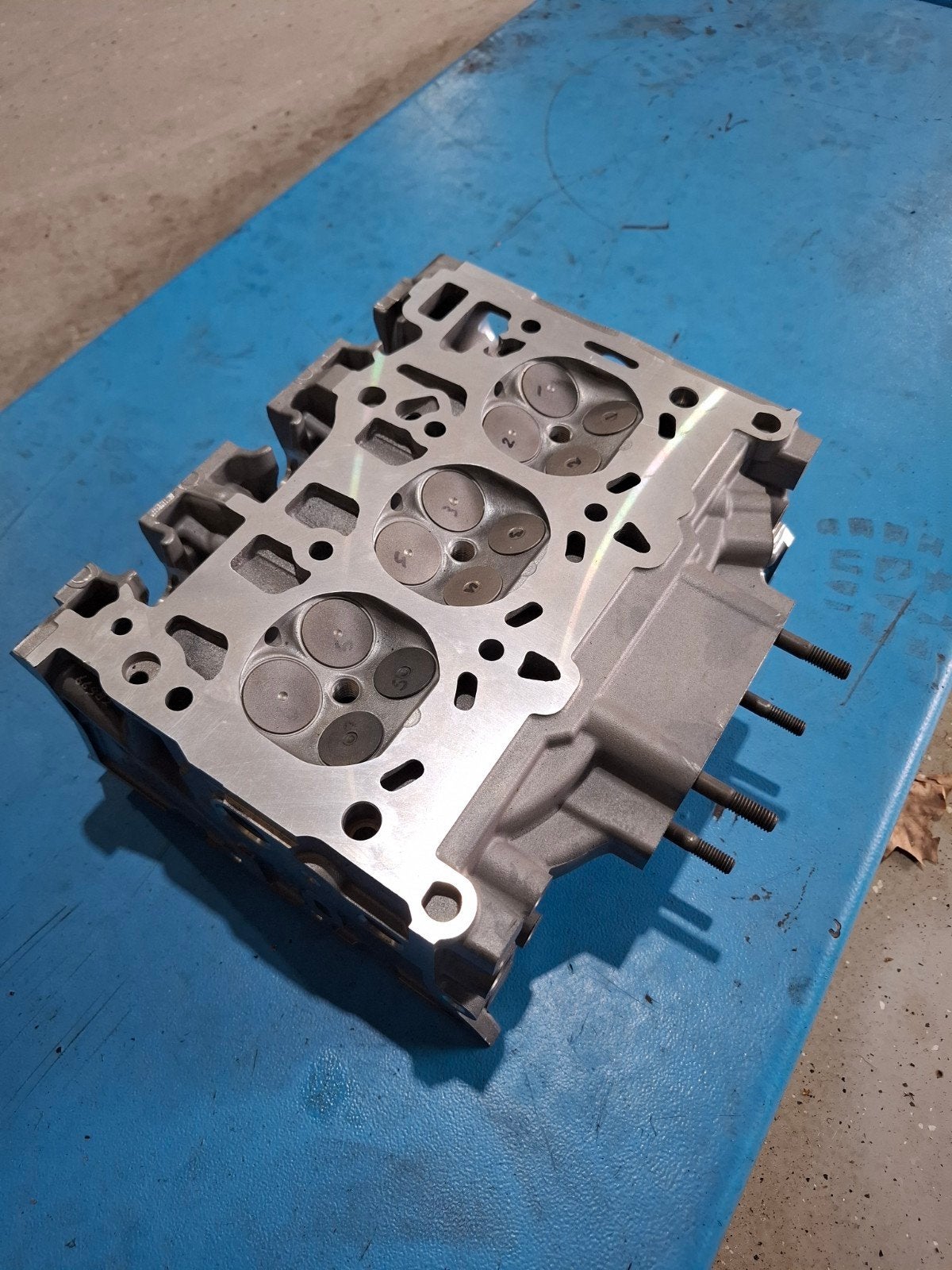 Cilinderkop 1.0tfst 25Tfsi VW Audi Gereviseerd, Ophalen of Verzenden, Gereviseerd, Audi