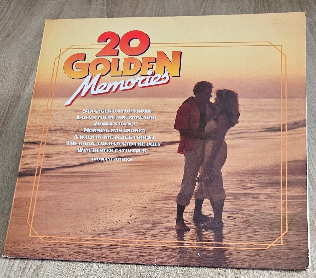 LP - various - 20 Golden Memories, LP, Gebruikt, Pop, Ophalen of Verzenden