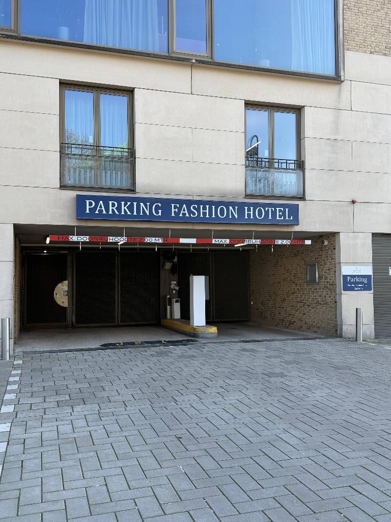 Parkeerplaats te huur Amsterdam West | Beveiligd & overdekt, Amsterdam