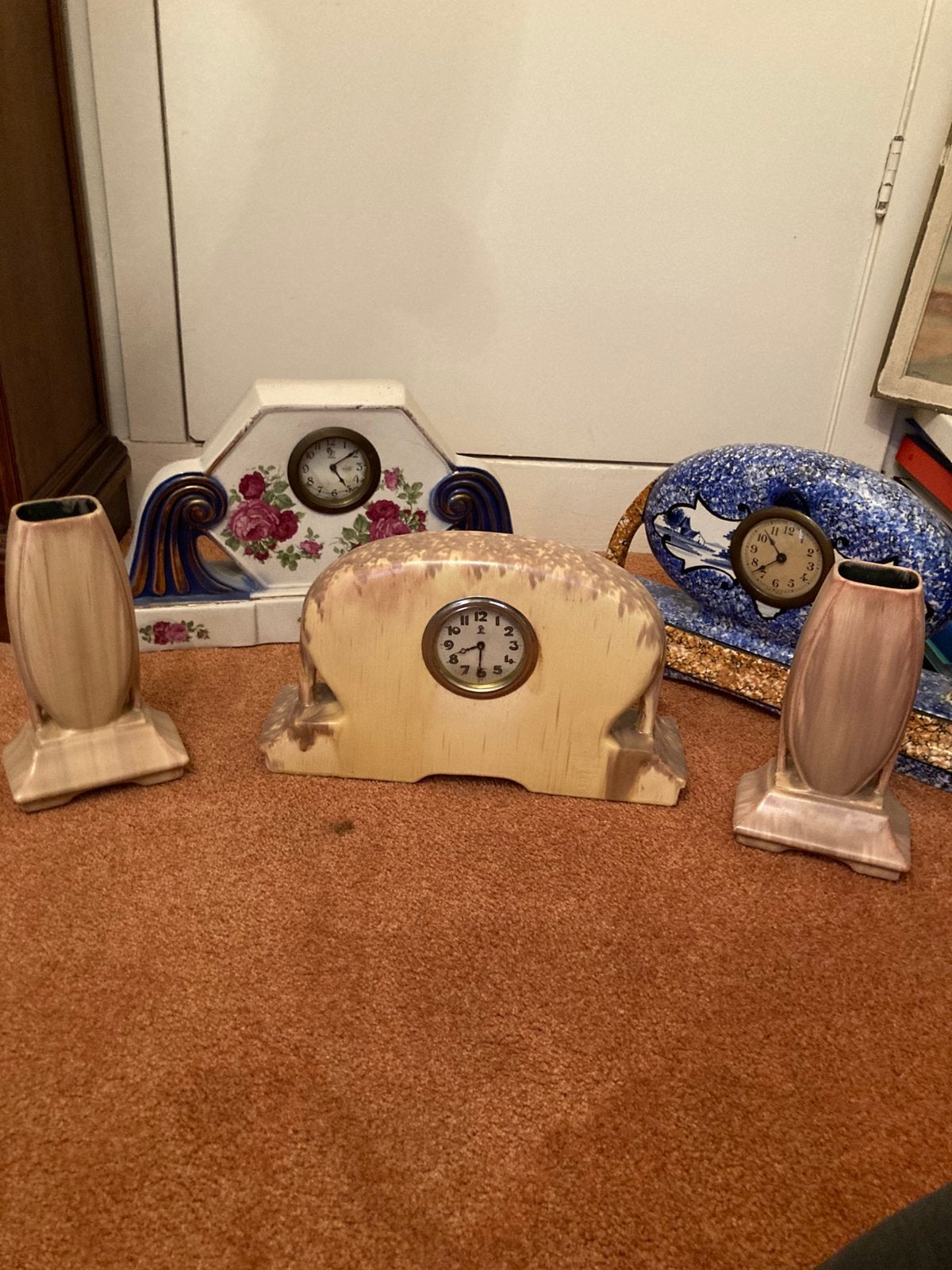 3 VINTAGE STENEN KLOKKEN  “EEN KOOP”. UURWERKEN LOPEN NIET, Antiek en Kunst, Ophalen