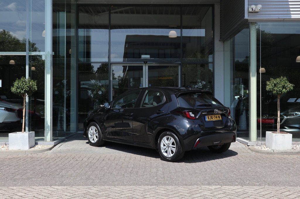 Mazda 2 Hybrid 1.5 Centre-line Clima / Camera / Cruise / App, Auto's, Mazda, Gebruikt, Euro 6, 450 kg, Zwart