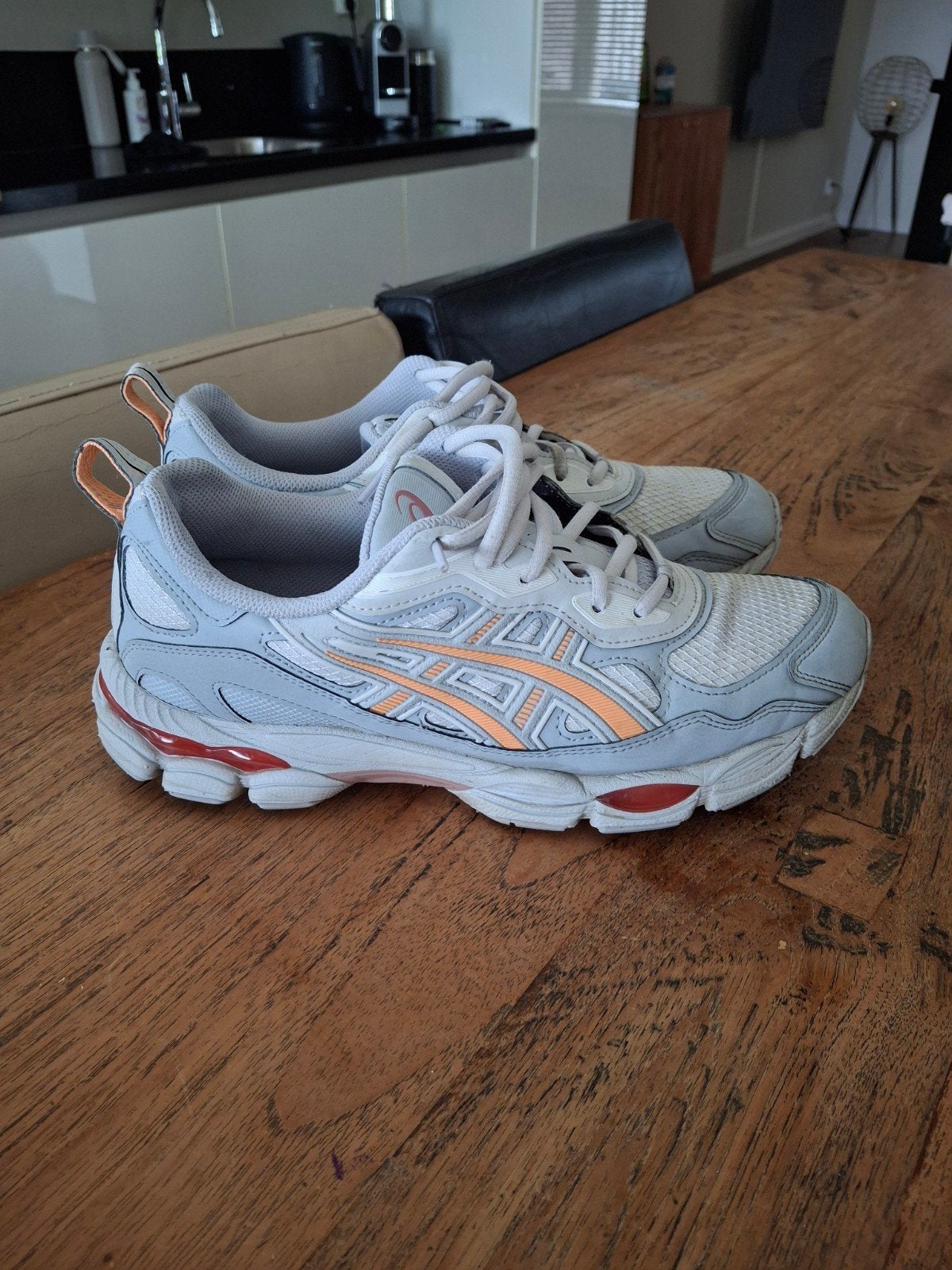 ASICS schoenen maat 43,5, Kleding | Heren, Schoenen, Ophalen, Overige kleuren, Sportschoenen, Zo goed als nieuw