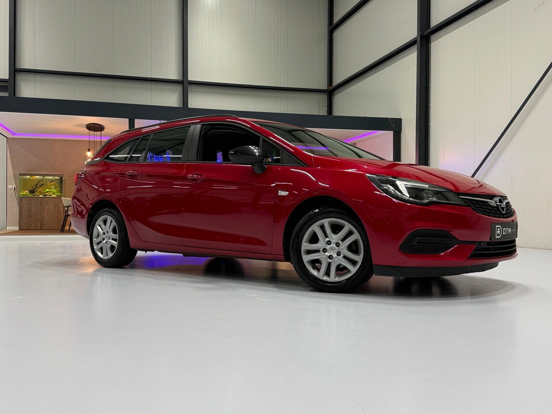 Opel ASTRA SPORTS TOURER 1.2 Turbo 110pk Bj. 2021 | Trekhaak, Voorwielaandrijving, Stof, Gebruikt, 1199 cc