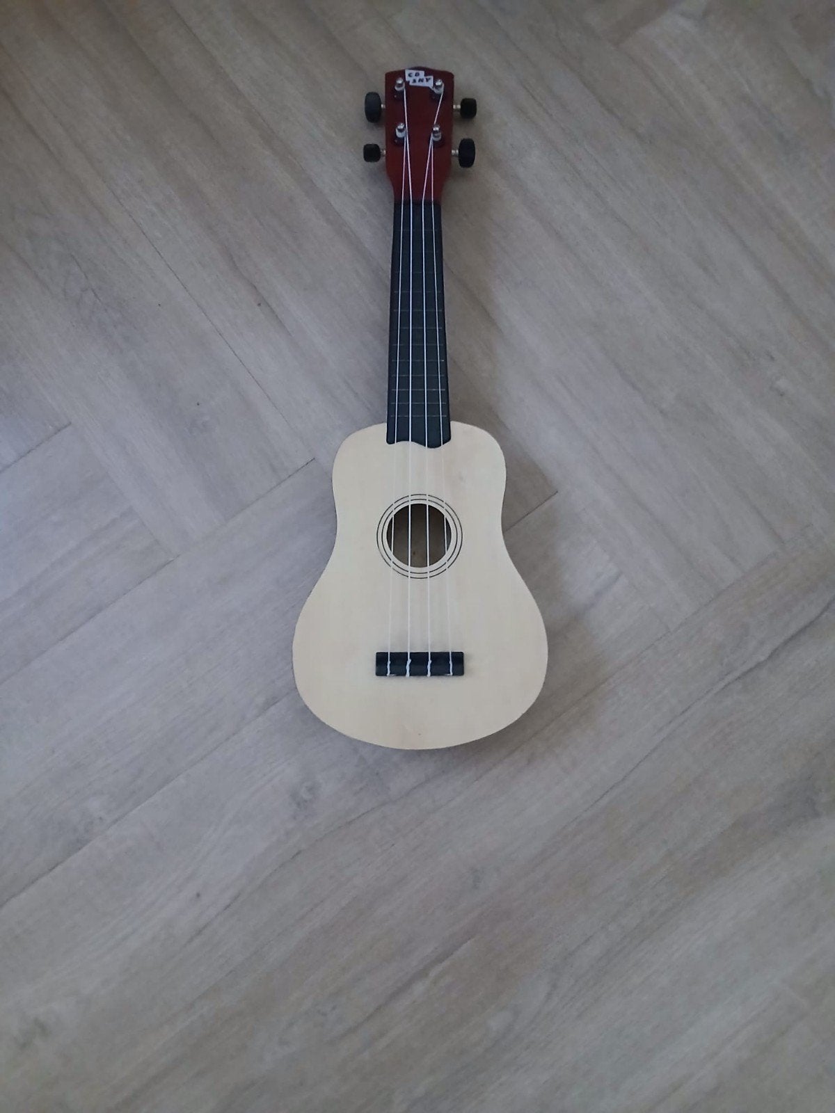 Mooie ukelele, ideaal voor beginners, Ophalen of Verzenden