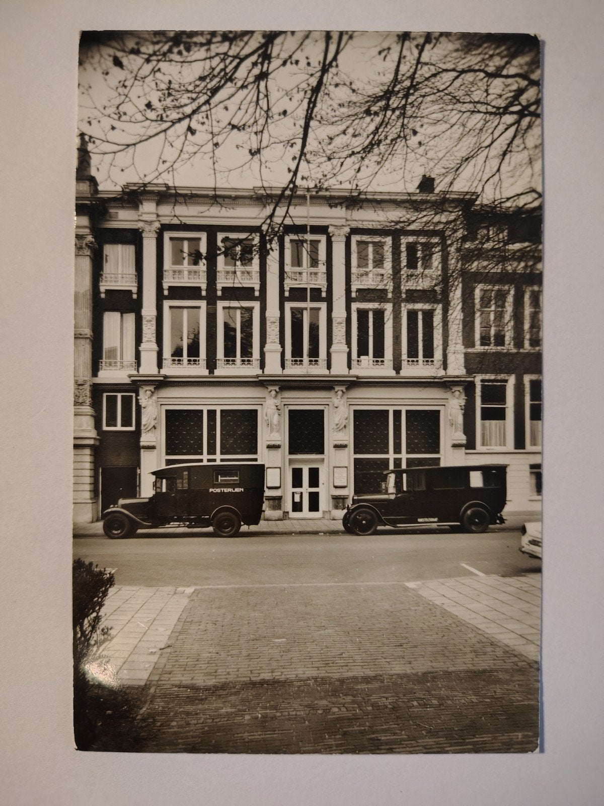Den Haag Nederlands Postmuseum voorgevel met postauto, Ophalen of Verzenden, Zuid-Holland