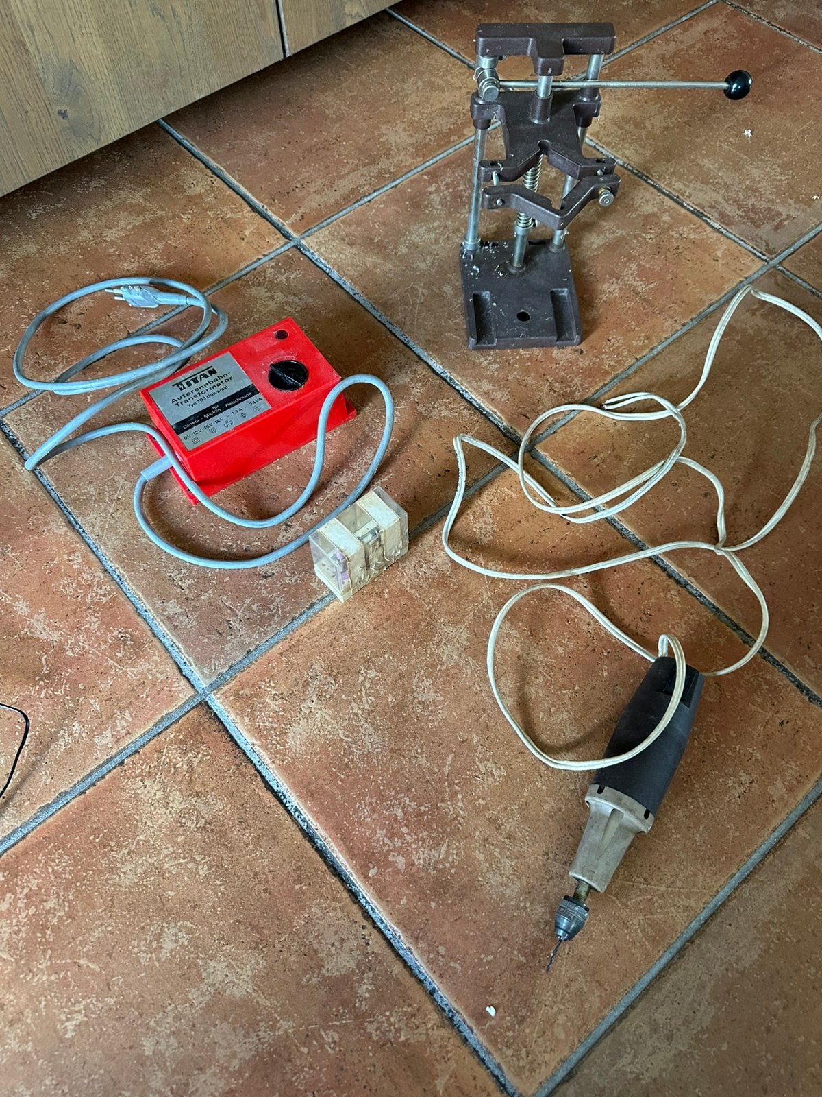 Hobby boormachine met accessoires, Ophalen of Verzenden, Gebruikt
