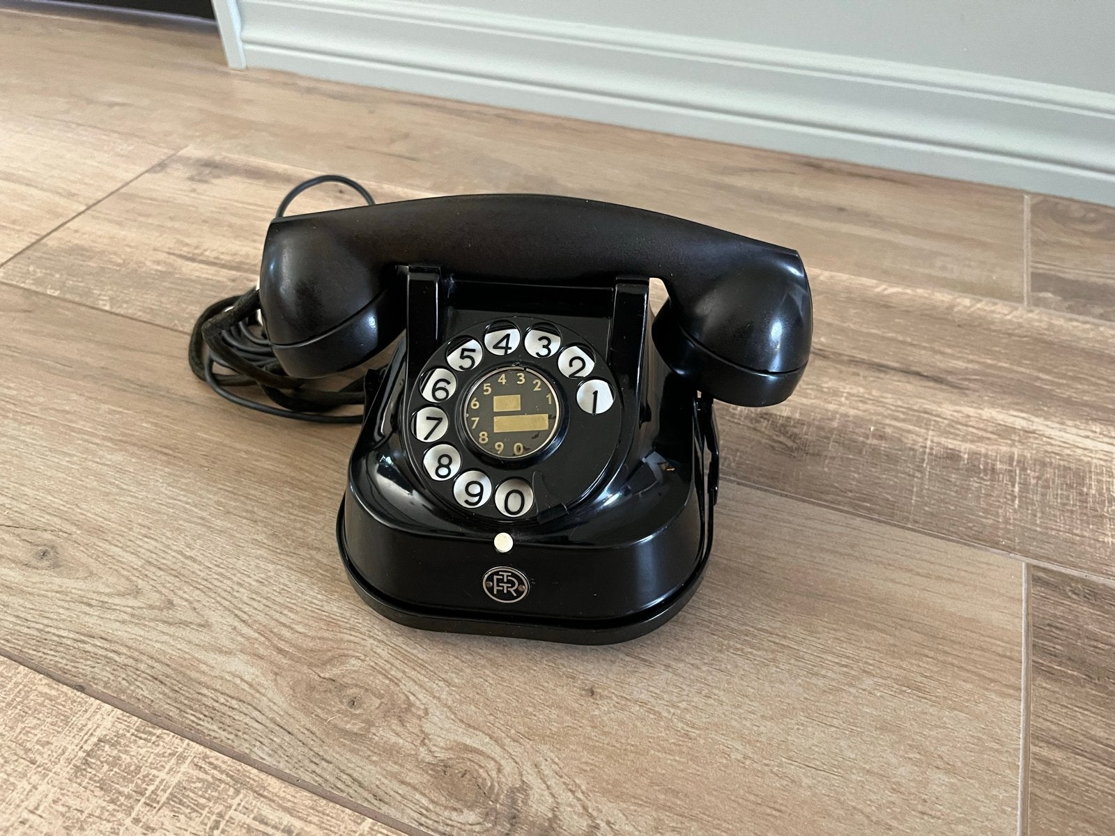 Vintage Bakelieten Telefoon met Draaischijf, Ophalen of Verzenden, Gebruikt, Bakeliet