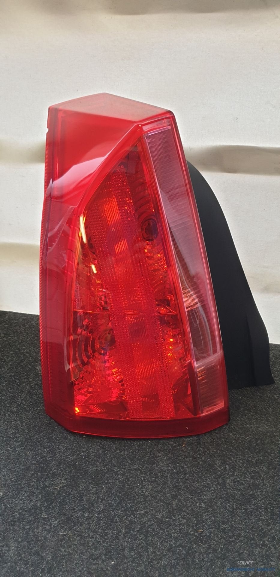Achterlicht links Cadillac BLS sedan 67757971 origineel gebr, Cadillac, Gebruikt, Info@gm.com, Ophalen of Verzenden