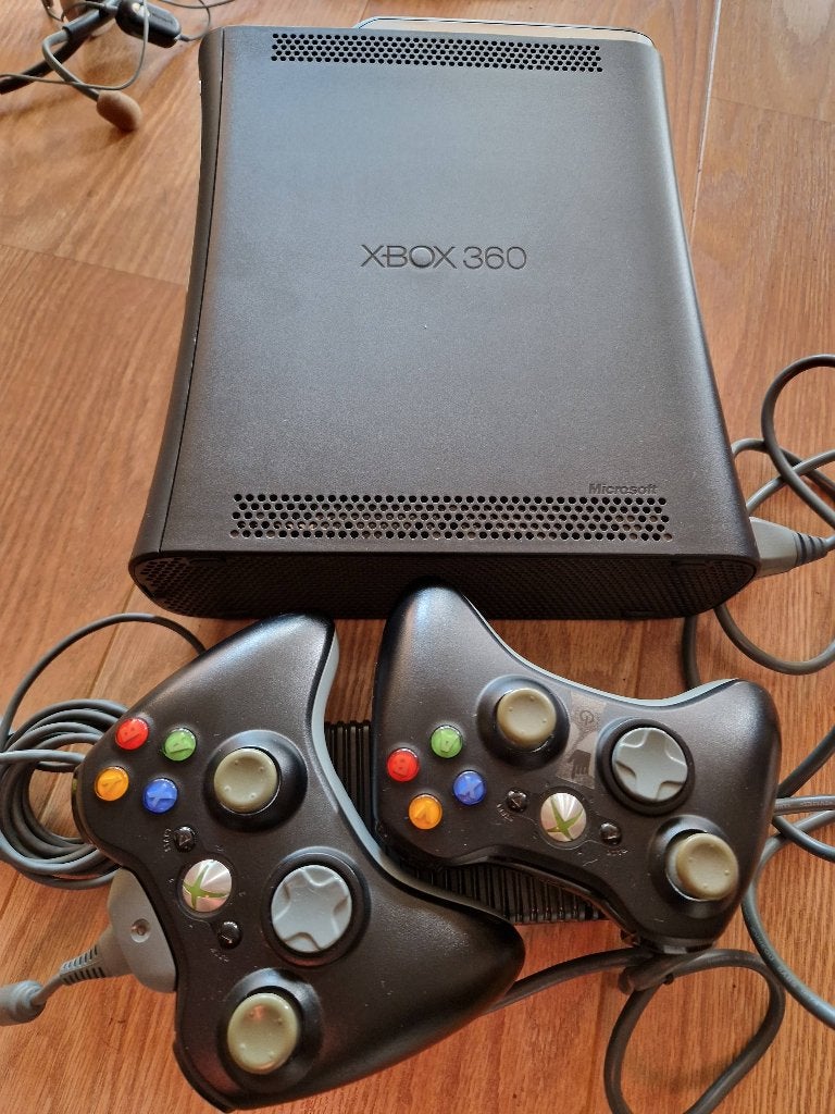 Xbox 360 Elite + 2x Draadloos + 8 Games, Spelcomputers en Games, Ophalen, Gebruikt, Overige genres, 2 spelers