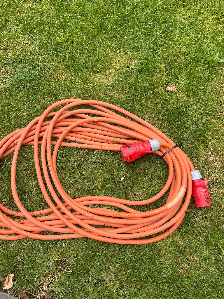 Kracht verlengkabels 5G6mm2 met stekkers (3 stuks), Ophalen, Gebruikt