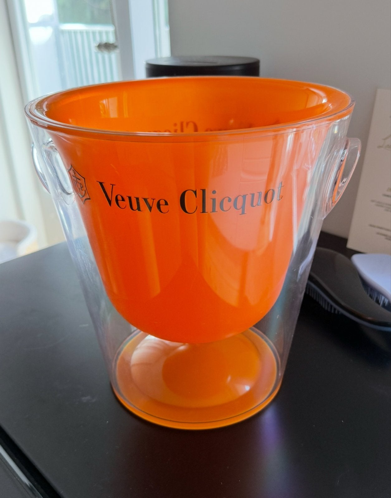 Veuve Clicquot champagne emmer / ice bucket oranje, Ophalen of Verzenden, Zo goed als nieuw, Oranje, Kunststof