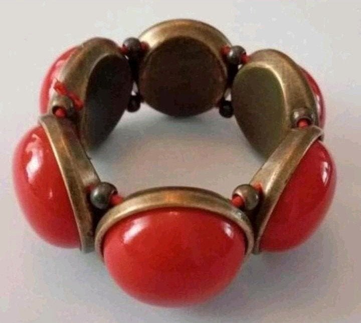 grote Lucite- of Galalith-cabochonarmband, Ophalen, 17 tot 18, Dame